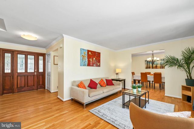 7011 SPANIEL RD, Springfield, VA 22153