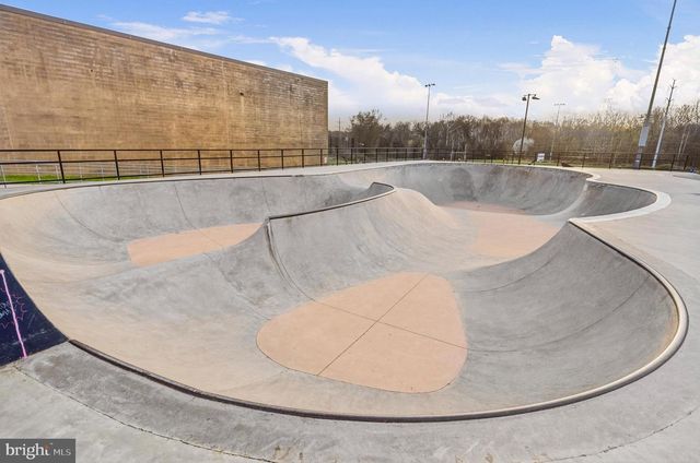 7011 SPANIEL RD, Springfield, VA 22153