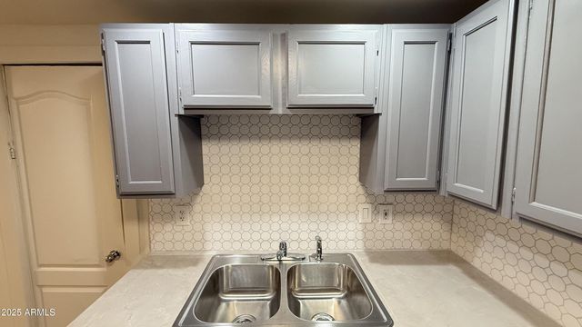 3145 W CYPRESS Street, Phoenix, AZ 85009