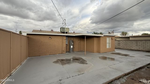 3145 W CYPRESS Street, Phoenix, AZ 85009