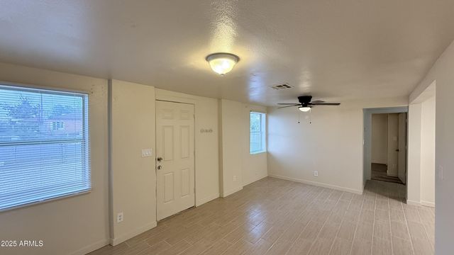 3145 W CYPRESS Street, Phoenix, AZ 85009
