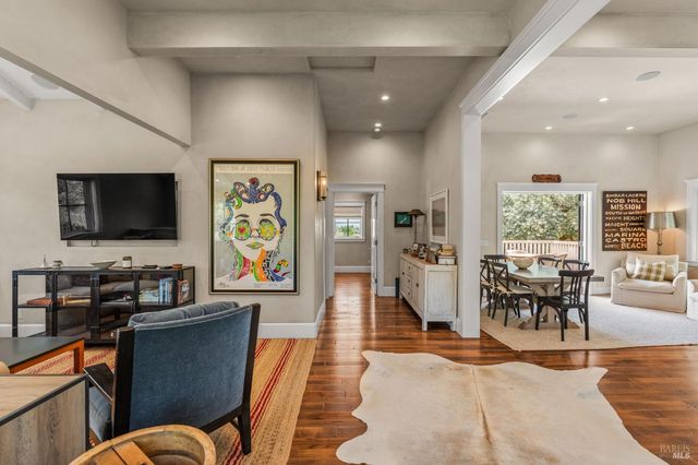 1181 York Ln, St. Helena, CA 94574