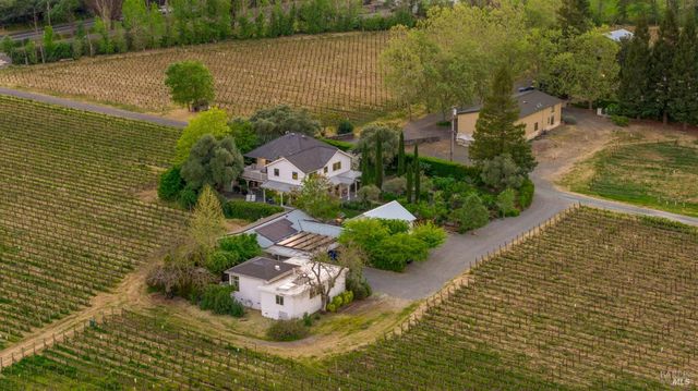 1181 York Ln, St. Helena, CA 94574