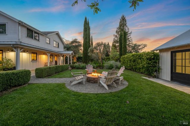 1181 York Ln, St. Helena, CA 94574