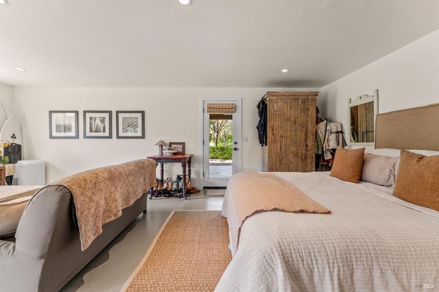 1181 York Ln, St. Helena, CA 94574