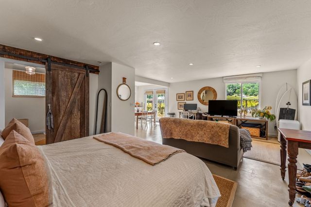 1181 York Ln, St. Helena, CA 94574