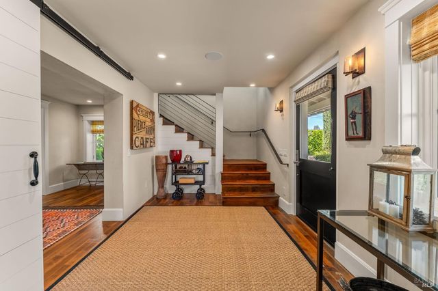 1181 York Ln, St. Helena, CA 94574