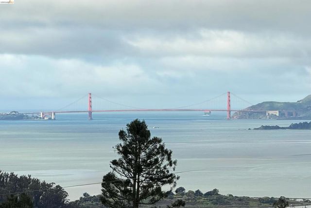 148 148 Highland Blvd, Kensington, CA 94708