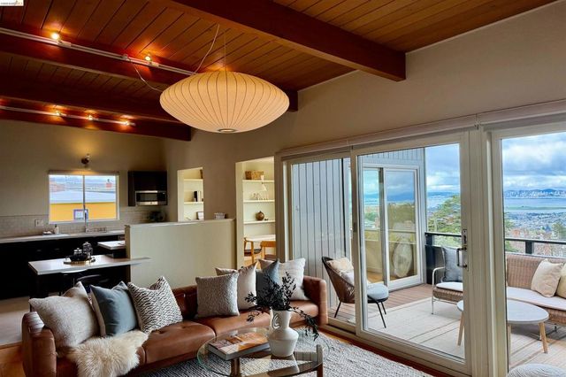 148 148 Highland Blvd, Kensington, CA 94708