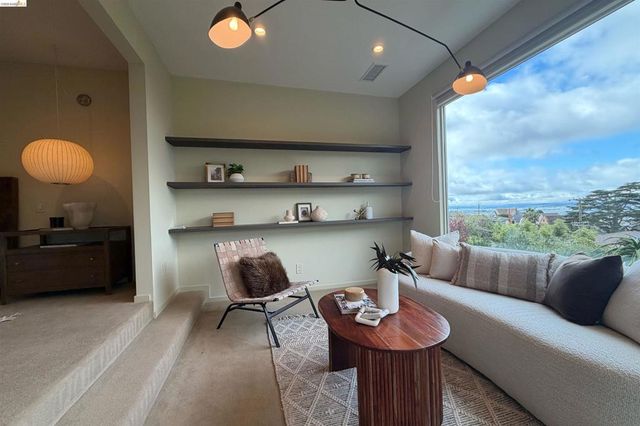 148 148 Highland Blvd, Kensington, CA 94708