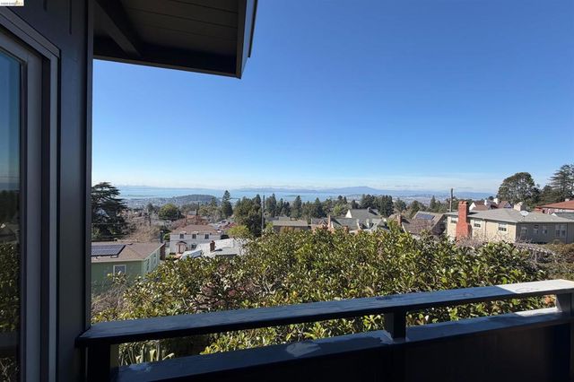 148 148 Highland Blvd, Kensington, CA 94708