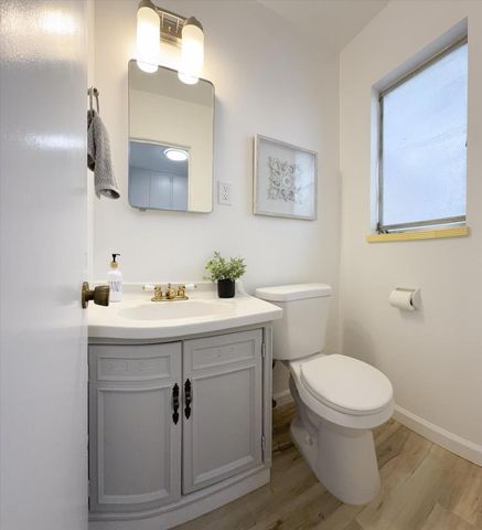 1196 Foothill Street, Redwood City, CA 94061