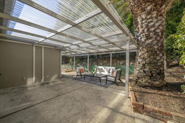 1196 Foothill Street, Redwood City, CA 94061