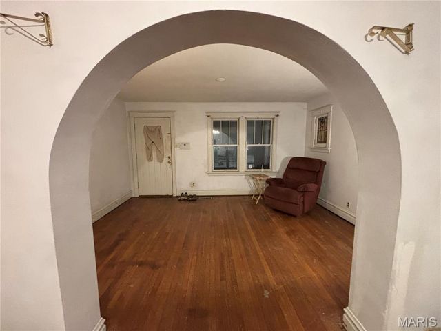 2031 Switzer Avenue, St Louis, MO 63136