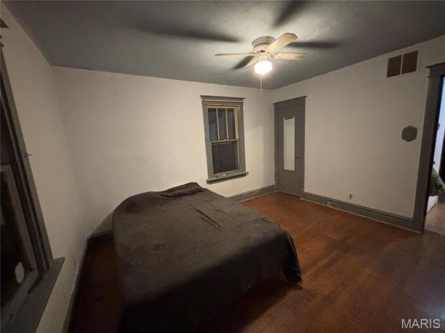 2031 Switzer Avenue, St Louis, MO 63136