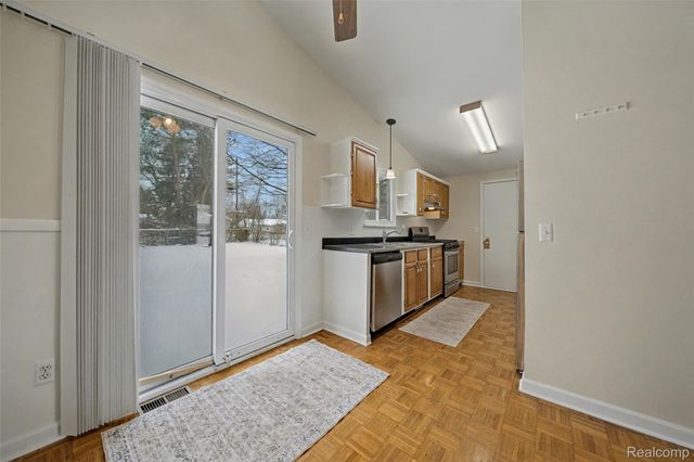 2249 Mattie Lu Drive, Auburn Hills, MI 48326