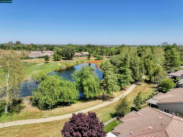 1129 Jonagold Way, Brentwood, CA 94513