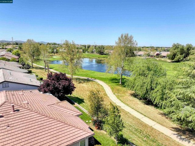 1129 Jonagold Way, Brentwood, CA 94513