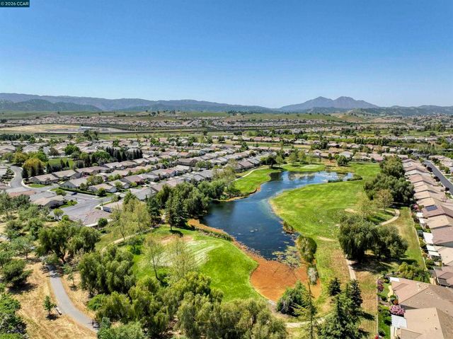 1129 Jonagold Way, Brentwood, CA 94513