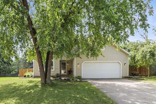 4817 Kingsford Way, Madison, WI 53704