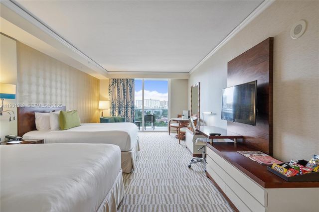 18001 Collins ave 616, Sunny Isles Beach, FL 33160