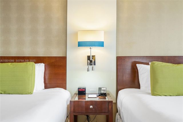 18001 Collins ave 616, Sunny Isles Beach, FL 33160