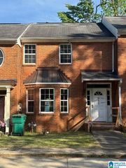 811 FIRST AVENUE, Pleasant Grove, AL 35127