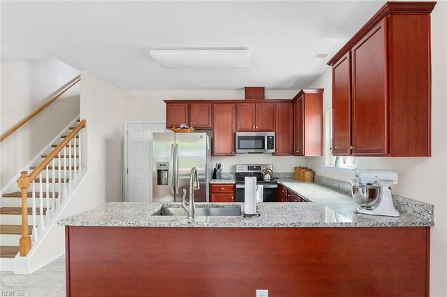 9009 Cocos PATH, Toano, VA 23168