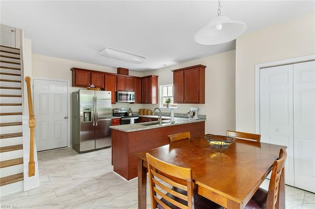 9009 Cocos PATH, Toano, VA 23168