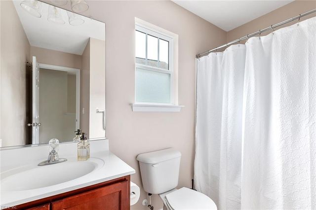 9009 Cocos PATH, Toano, VA 23168