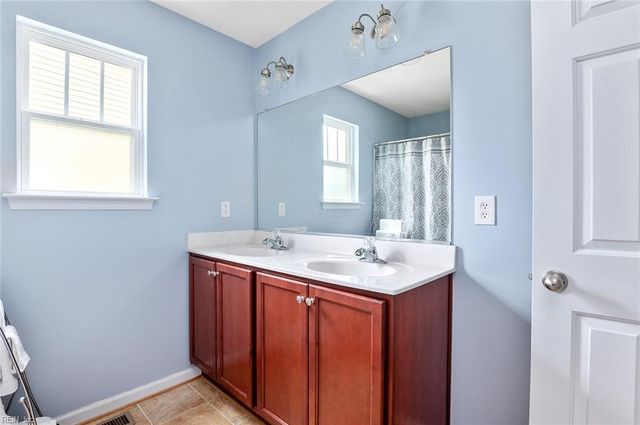 9009 Cocos PATH, Toano, VA 23168