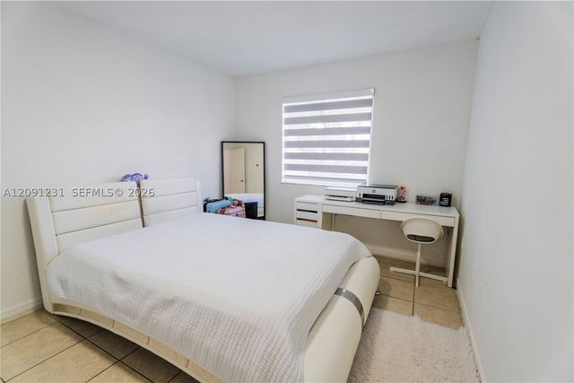 153 NW 6th St, Homestead, FL 33030