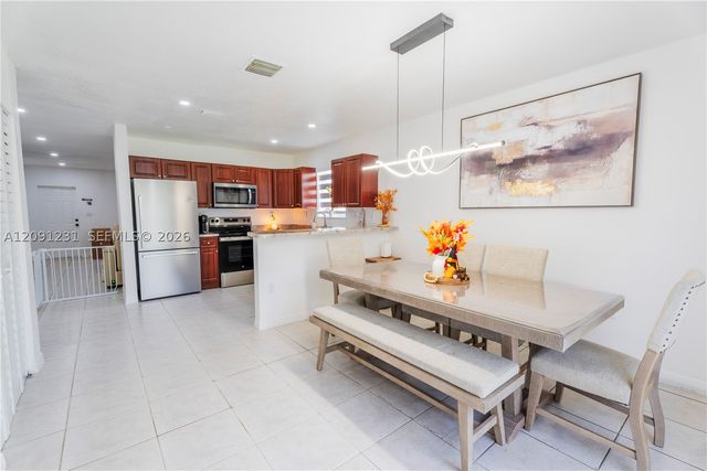 153 NW 6th St, Homestead, FL 33030