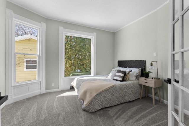 704 Grand AVENUE, Sheboygan, WI 53083