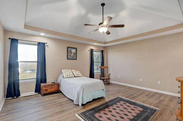 450 Holly Way Drive, Kirbyville, MO 65679