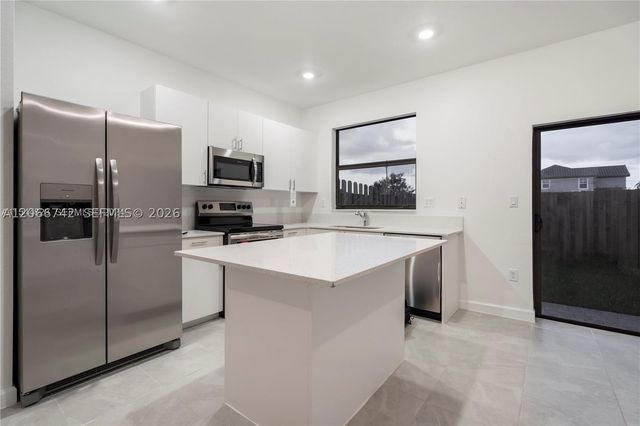 11789 SW 245th Ter, Homestead, FL 33032