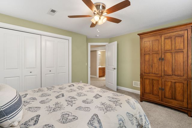 1629 W 71st Street, Davenport, IA 52806