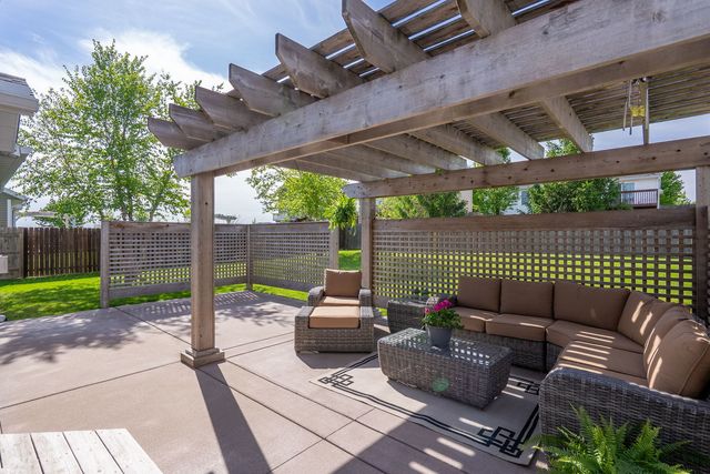 1629 W 71st Street, Davenport, IA 52806