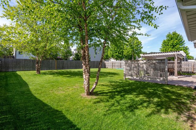 1629 W 71st Street, Davenport, IA 52806