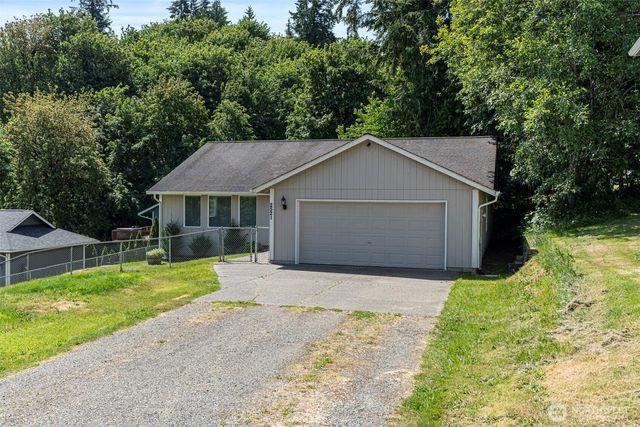 2521 123rd Avenue SW, Olympia, WA 98512
