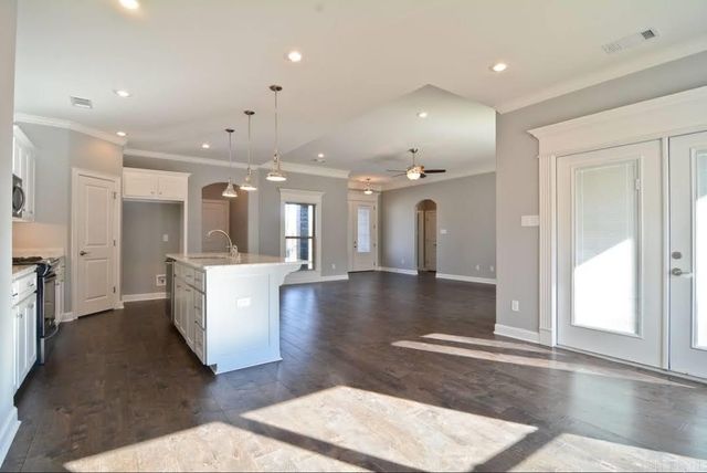 9517 Meadow Valley Drive, Sherwood, AR 72120