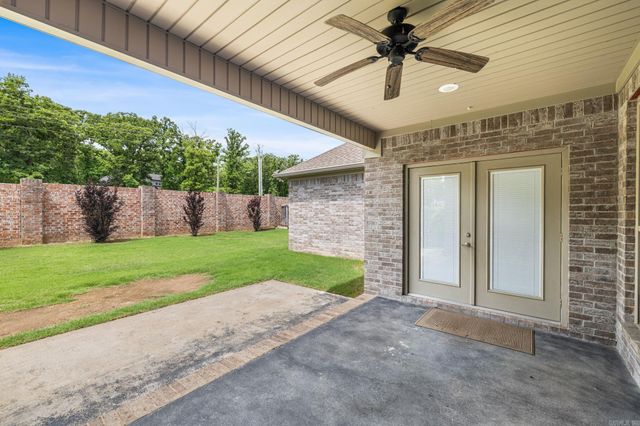9517 Meadow Valley Drive, Sherwood, AR 72120
