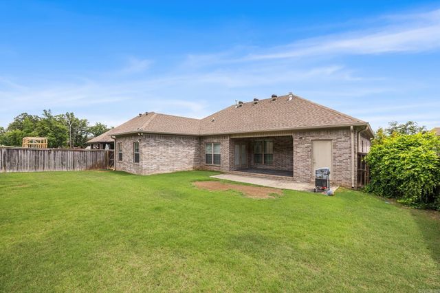 9517 Meadow Valley Drive, Sherwood, AR 72120