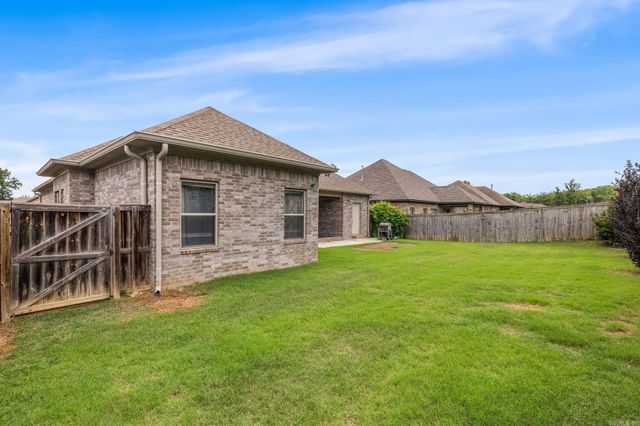 9517 Meadow Valley Drive, Sherwood, AR 72120