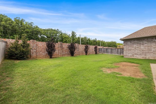 9517 Meadow Valley Drive, Sherwood, AR 72120