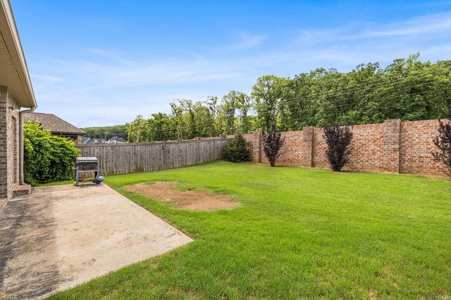 9517 Meadow Valley Drive, Sherwood, AR 72120