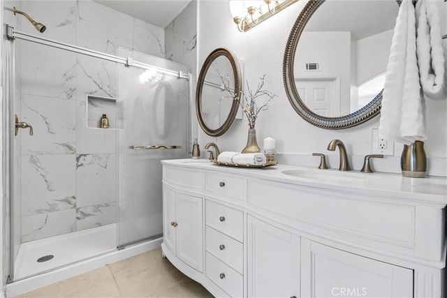91 Tierra Plano, Rancho Santa Margarita, CA 92688