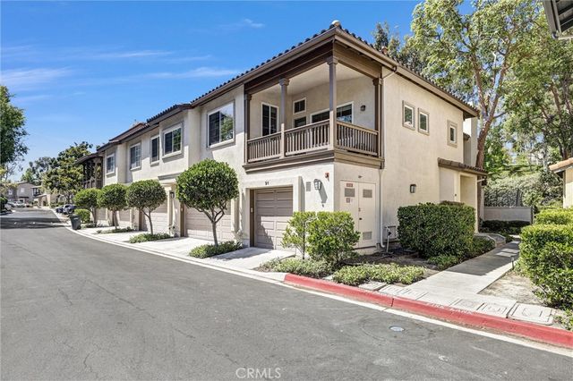 91 Tierra Plano, Rancho Santa Margarita, CA 92688