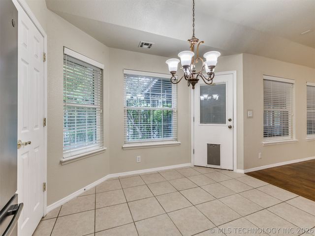 5080 S 195 Place E, Broken Arrow, OK 74014