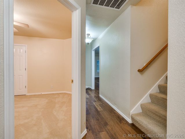 5080 S 195 Place E, Broken Arrow, OK 74014